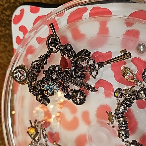 Set of 4 charm bracelets, cute, girly, charm, beautiful - Picture 4 of 6
